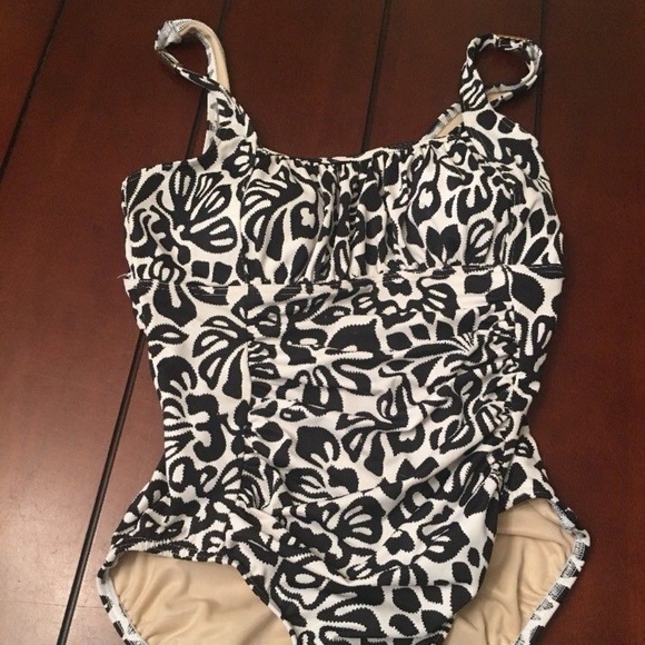 Lands' End Other - LANDS-END-ONE-PIECE-SWIMSUIT-SWIMWEAR-BLACK-WHITE